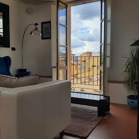Apartment Palazzo Capponi Alle Rovinate Florence